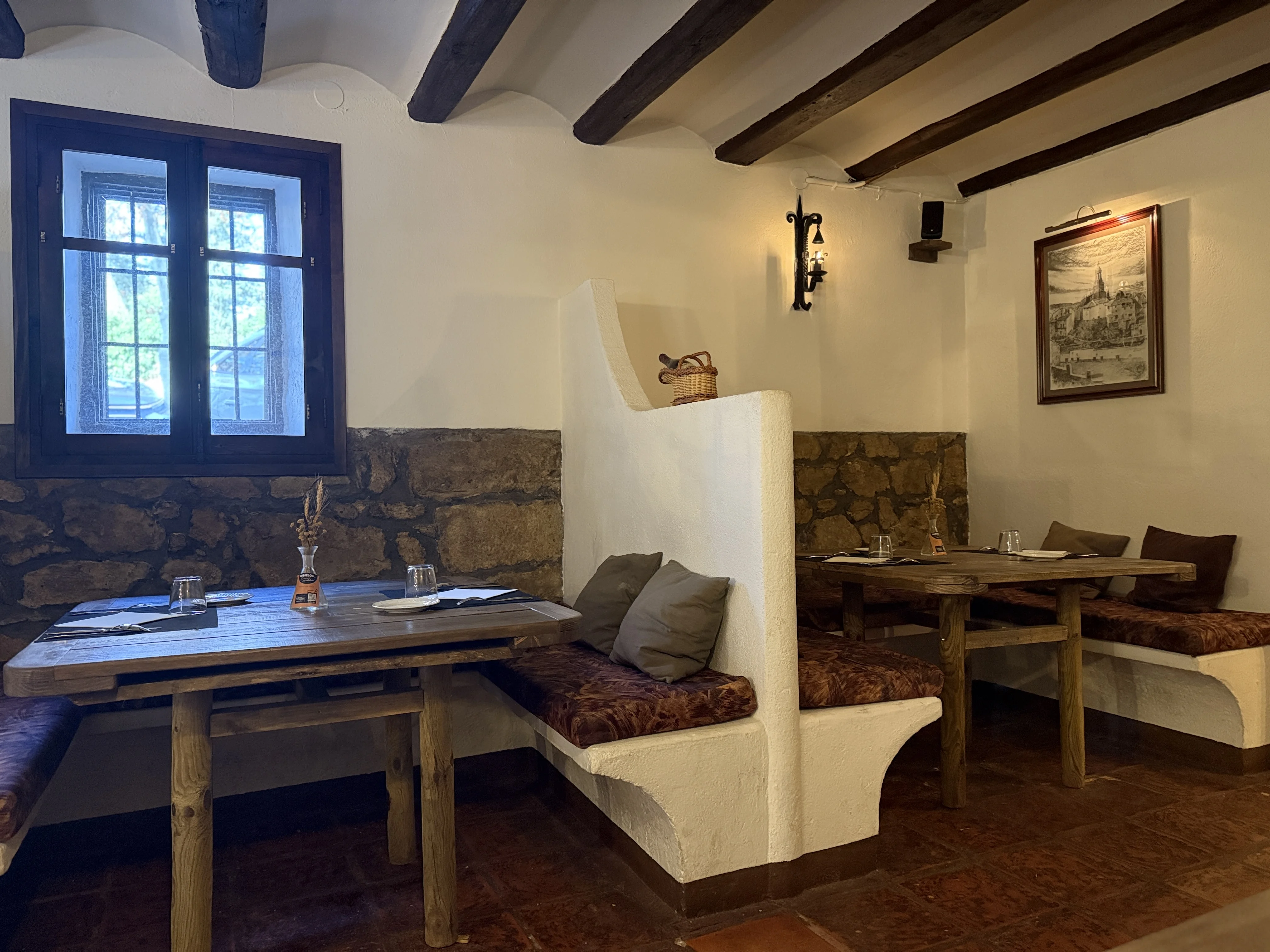 Restaurante Portal Del Carmen; 
Address:  C. Glorieta, 2, 44415 Rubielos de Mora, Teruel, Spain